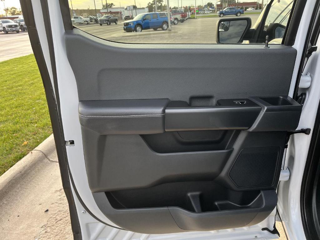 used 2021 Ford F-150 car, priced at $34,000