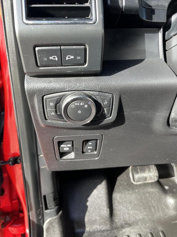 used 2018 Ford F-150 car, priced at $30,000