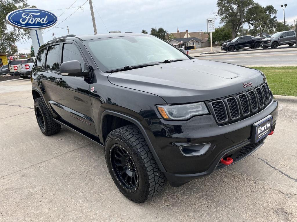 used 2018 Jeep Grand Cherokee car, priced at $16,000