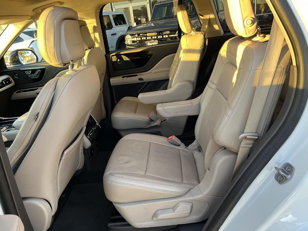 used 2020 Lincoln Aviator car, priced at $34,000