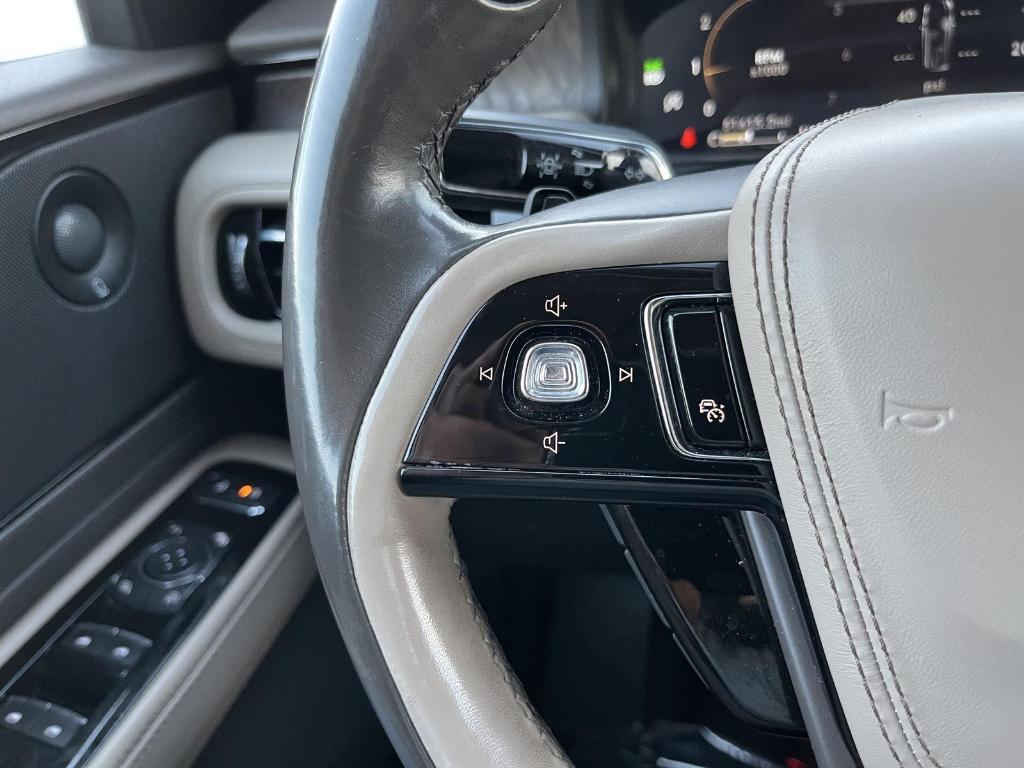 used 2020 Lincoln Aviator car, priced at $34,000