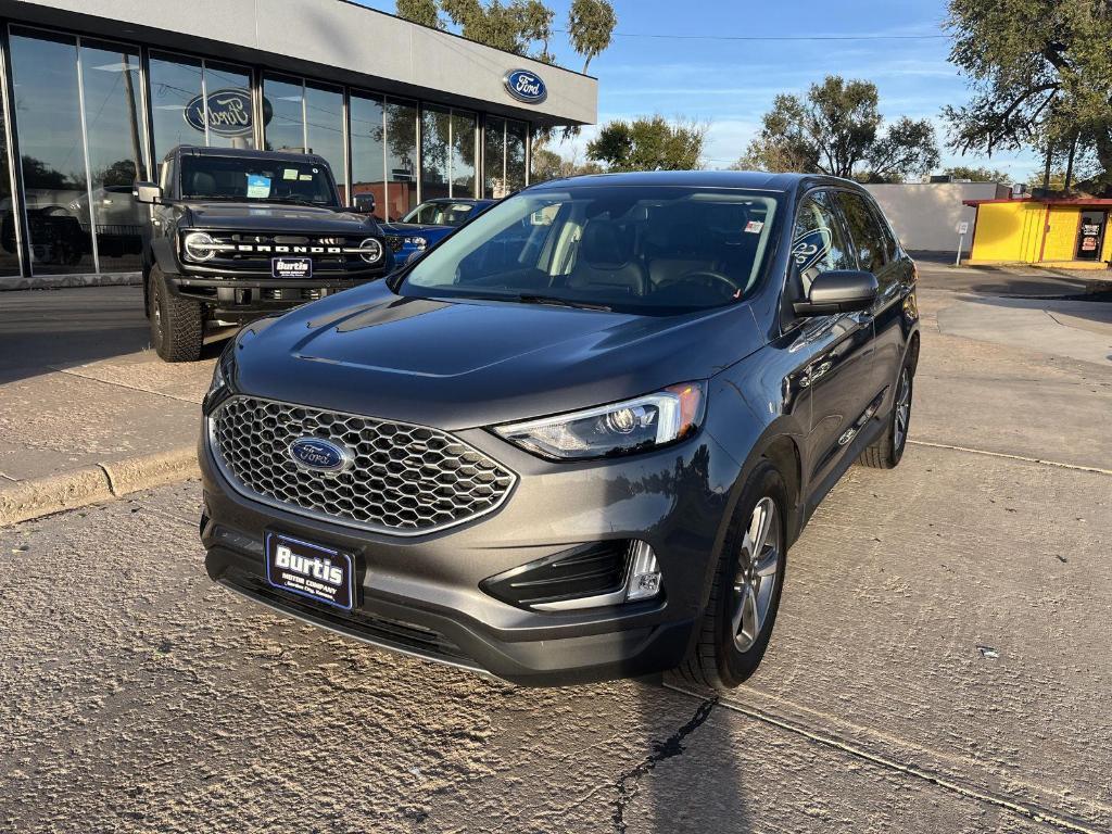 used 2024 Ford Edge car, priced at $30,000