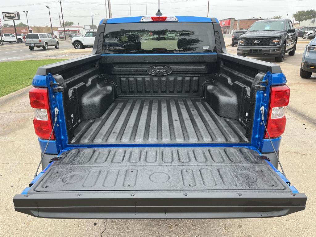 new 2025 Ford Maverick car, priced at $30,017