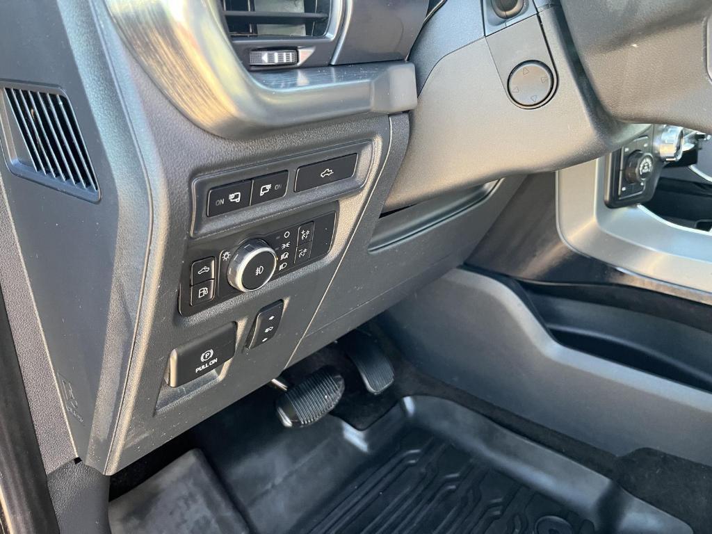 used 2021 Ford F-150 car, priced at $33,850