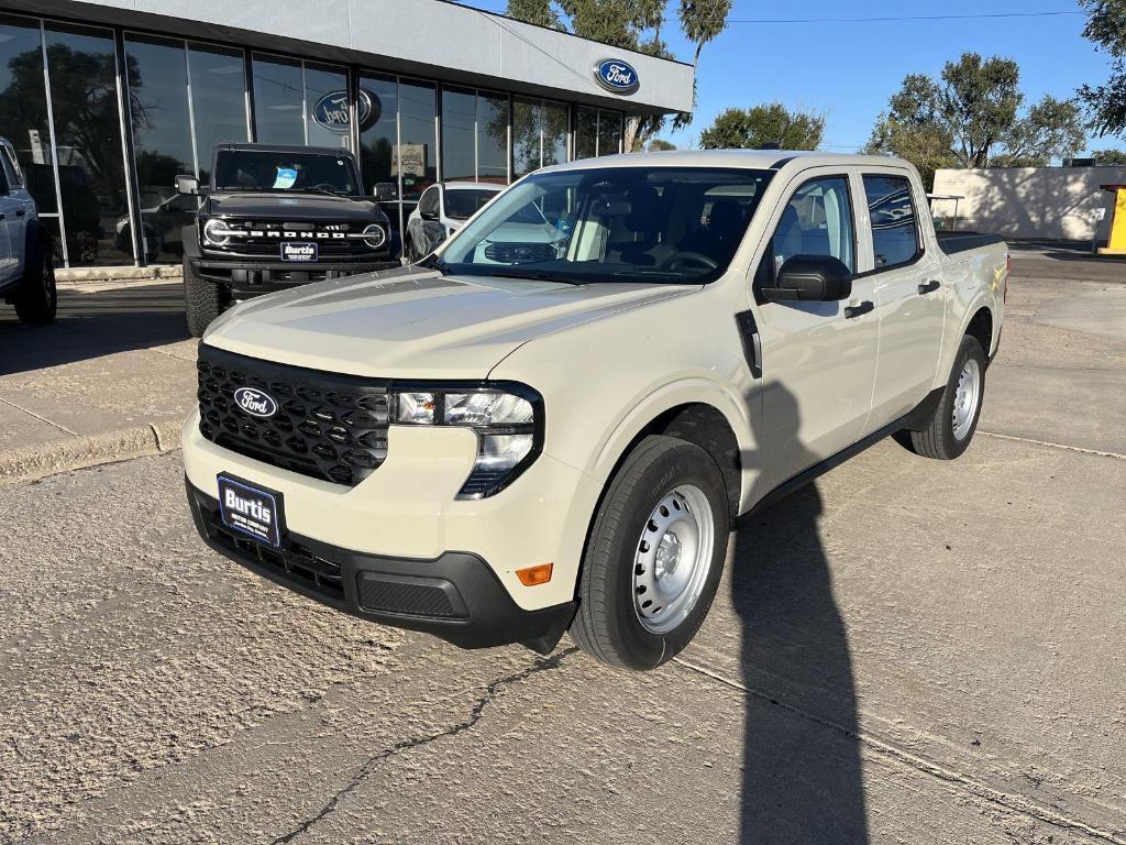 new 2025 Ford Maverick car