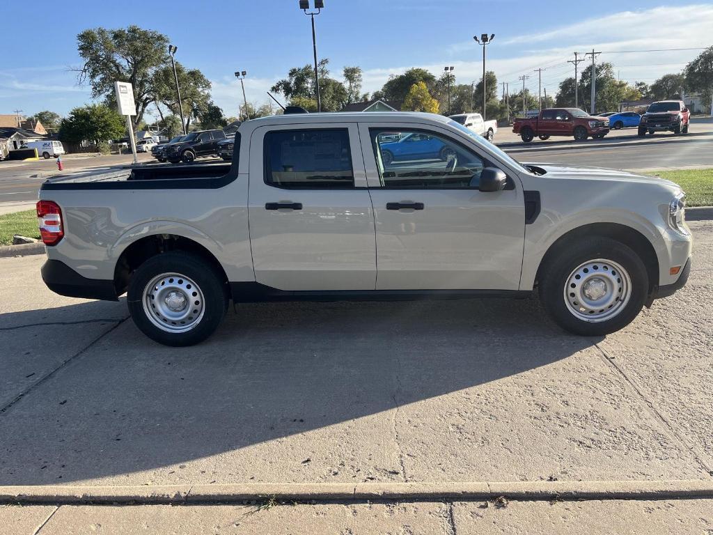 new 2025 Ford Maverick car