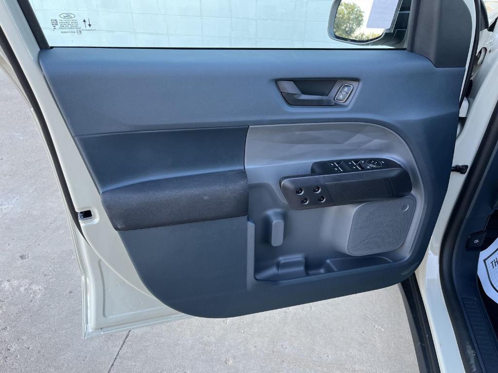 new 2025 Ford Maverick car