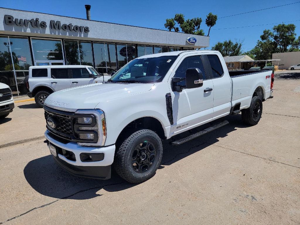 new 2025 Ford F-250 car, priced at $68,574