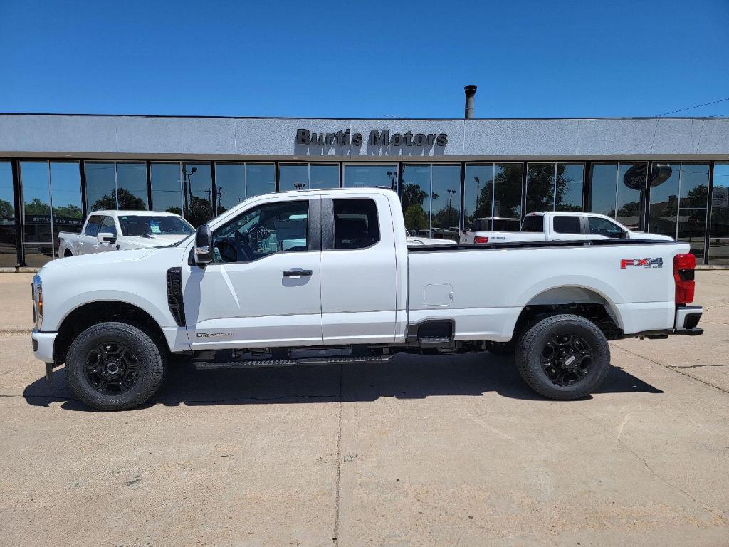 new 2025 Ford F-250 car, priced at $68,574