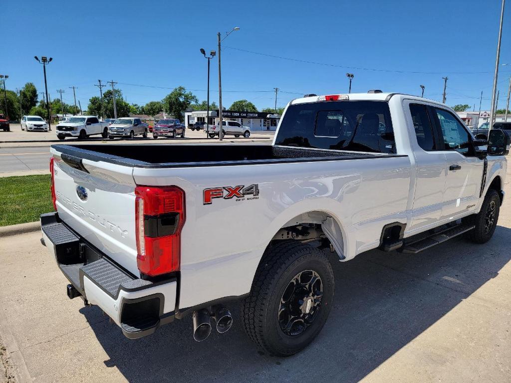 new 2025 Ford F-250 car, priced at $68,574