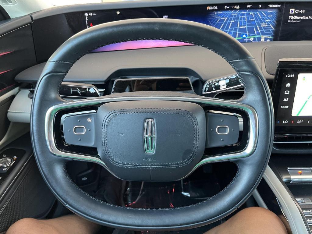 used 2024 Lincoln Nautilus car, priced at $43,000