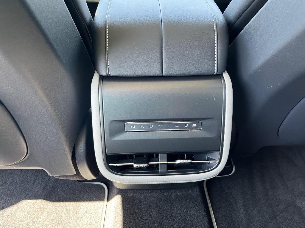 used 2024 Lincoln Nautilus car, priced at $43,000