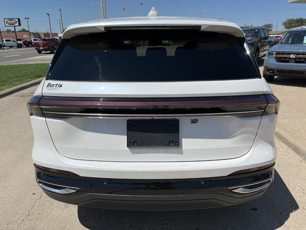 used 2024 Lincoln Nautilus car, priced at $43,000