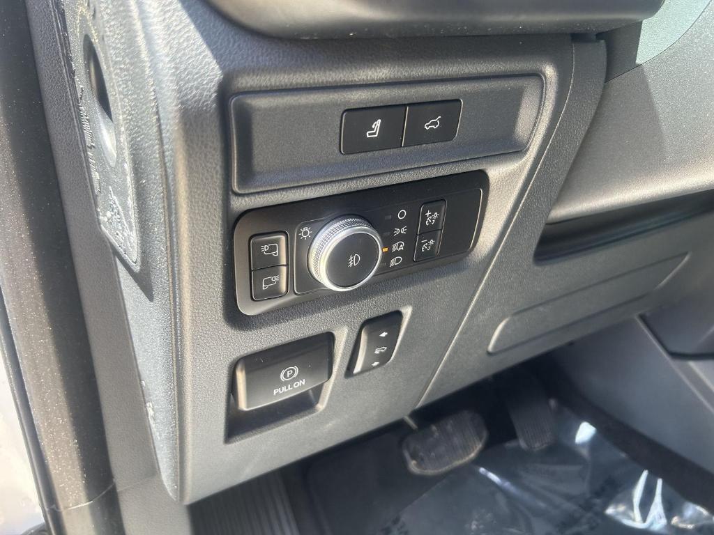 used 2022 Ford Expedition Max car, priced at $61,000