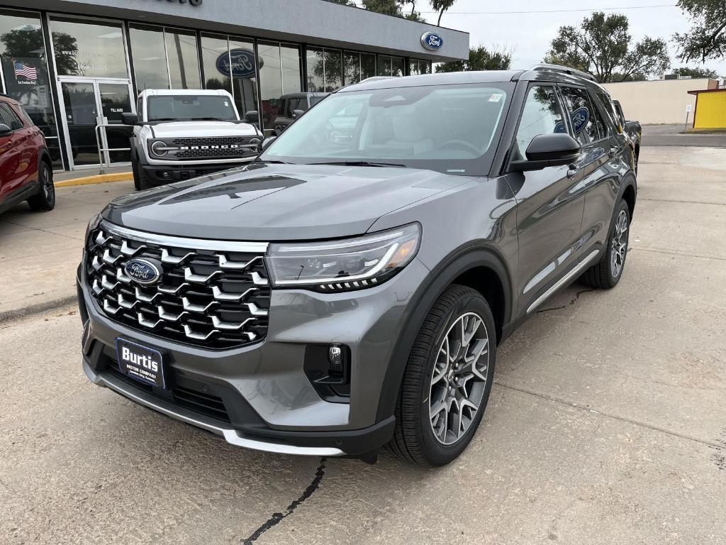 new 2025 Ford Explorer car, priced at $59,365