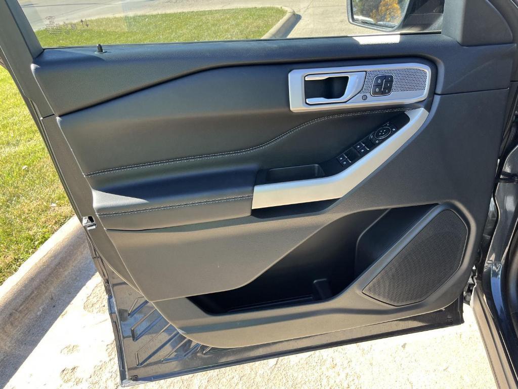 used 2023 Ford Explorer car, priced at $39,500