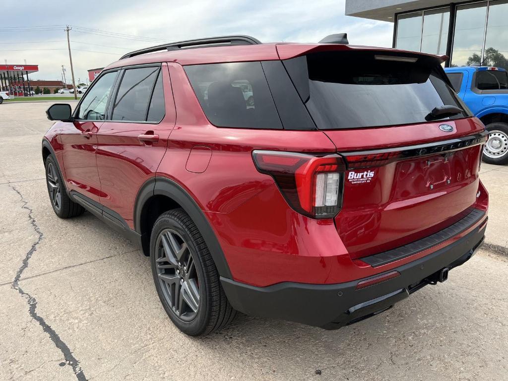 new 2025 Ford Explorer car, priced at $52,274