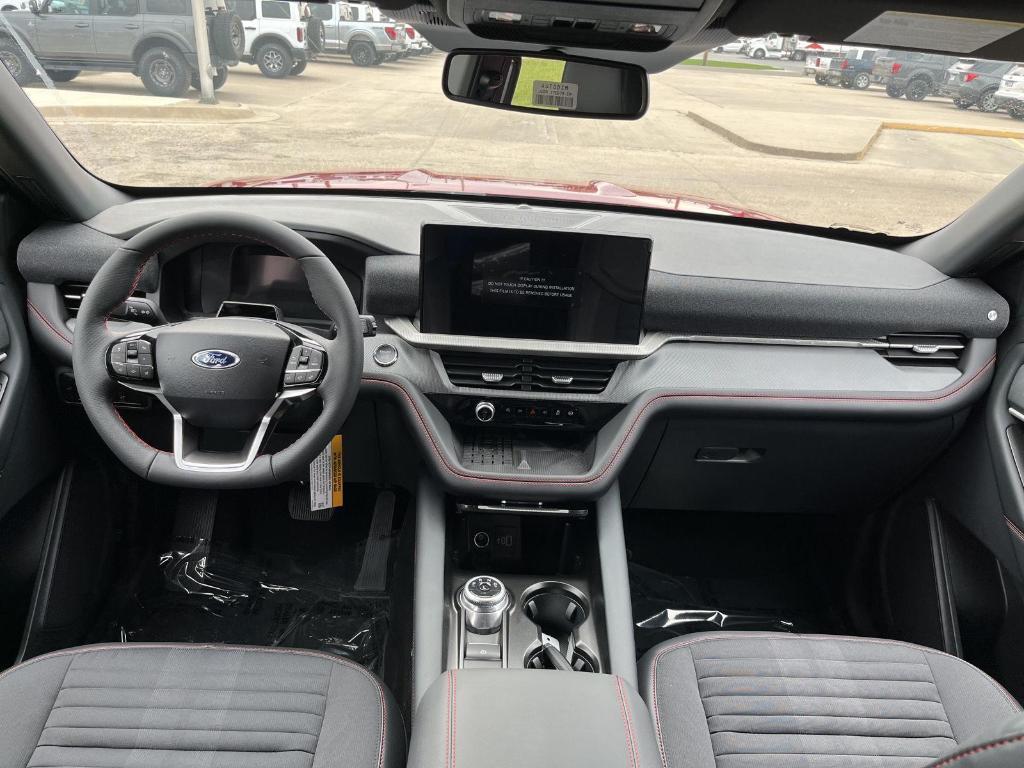 new 2025 Ford Explorer car, priced at $52,274