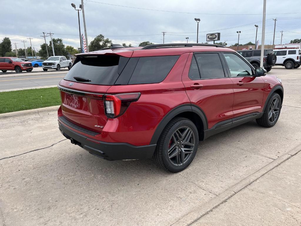 new 2025 Ford Explorer car, priced at $52,274