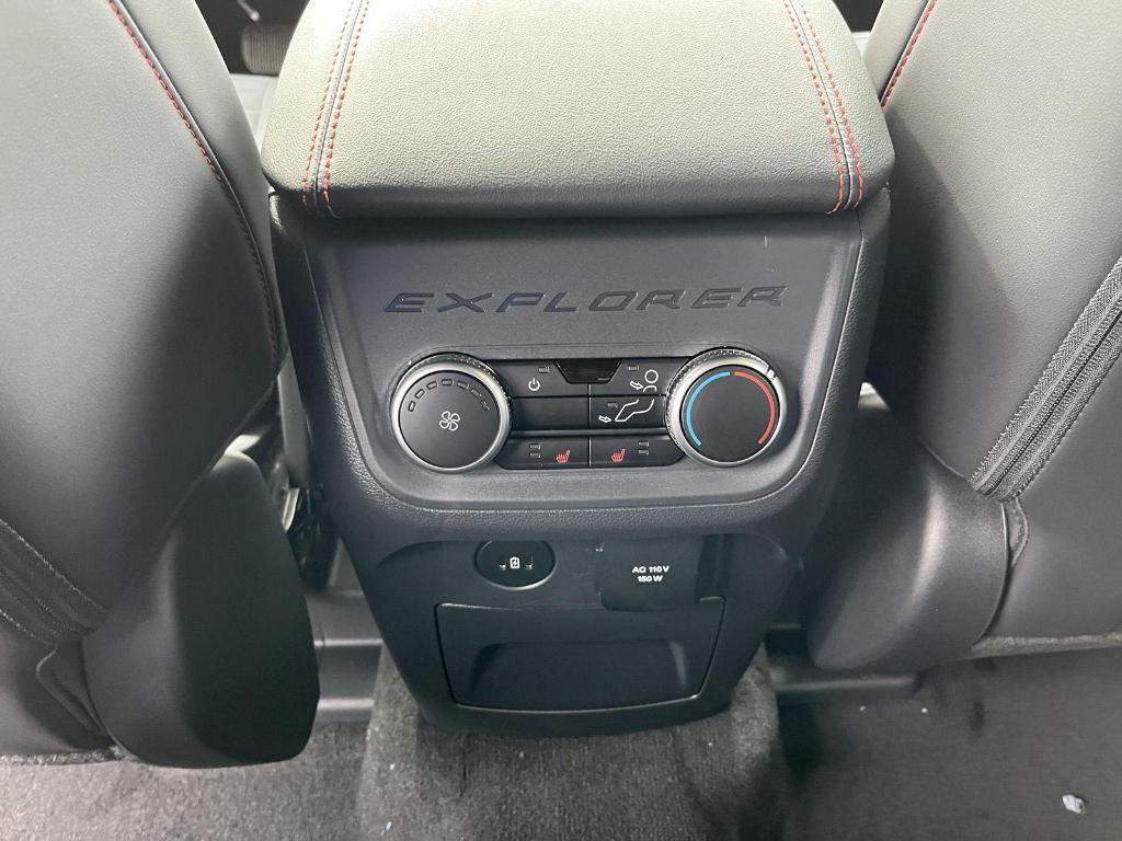 new 2025 Ford Explorer car, priced at $52,274
