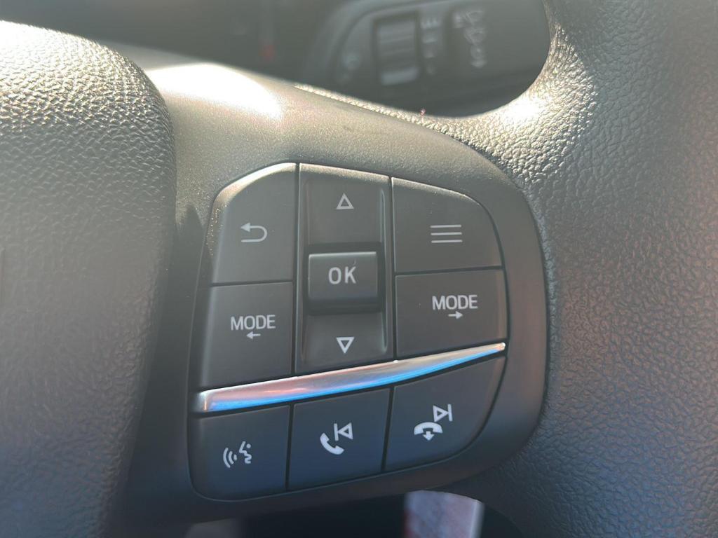 new 2025 Ford Maverick car, priced at $30,727