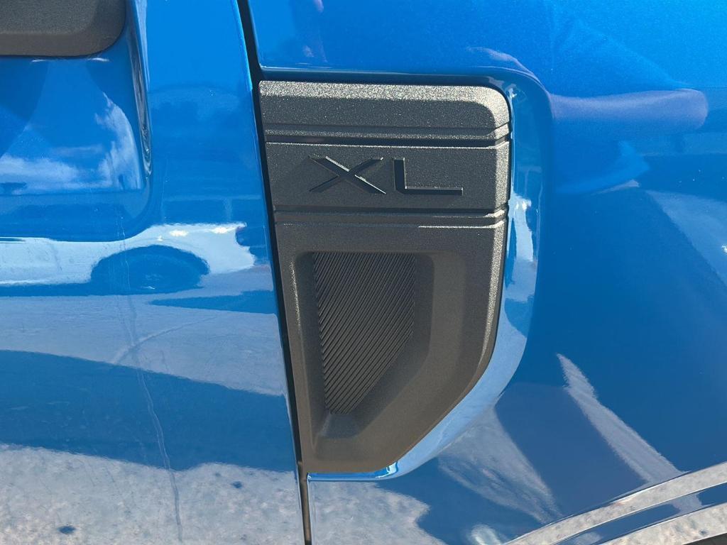 new 2025 Ford Maverick car, priced at $30,727