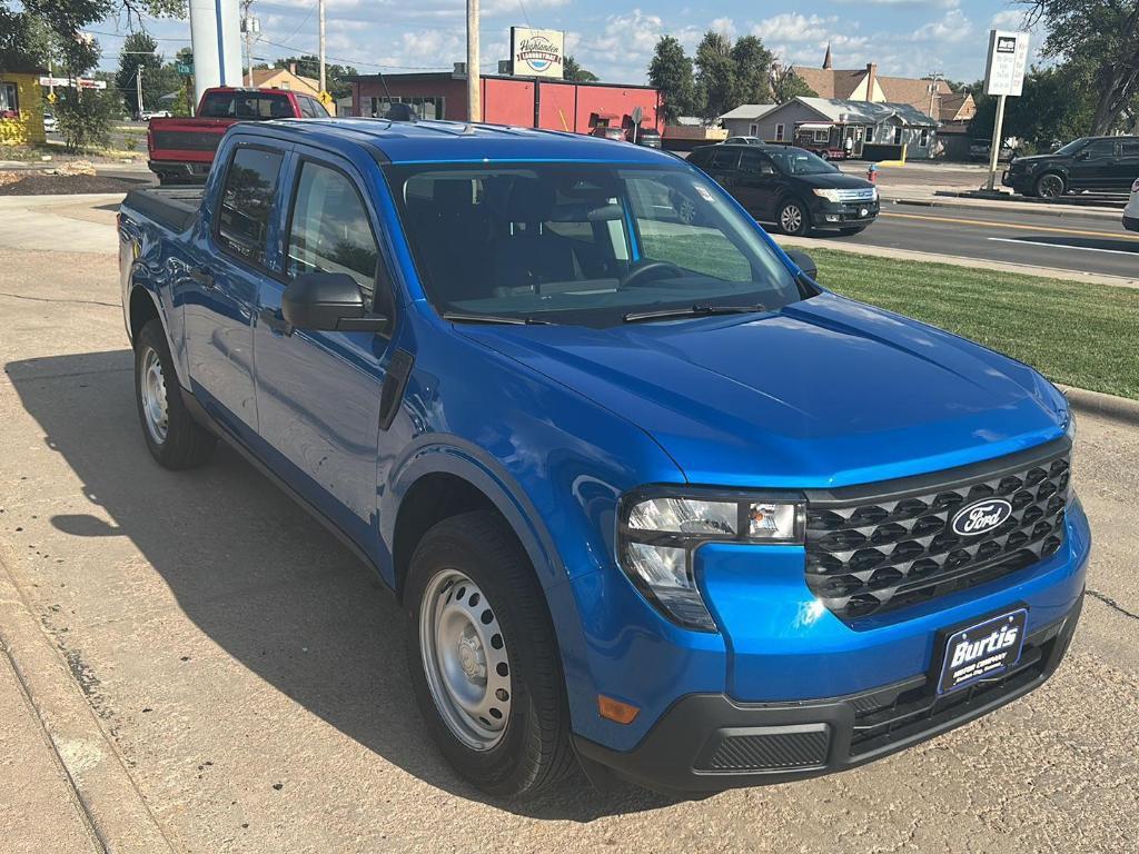new 2025 Ford Maverick car, priced at $30,727