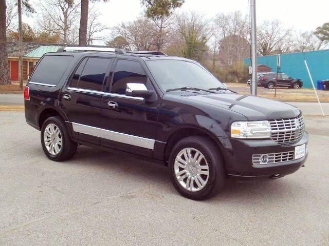 used 2014 Lincoln Navigator car, priced at $9,950