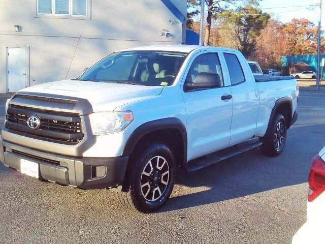 used 2017 Toyota Tundra car, priced at $19,950