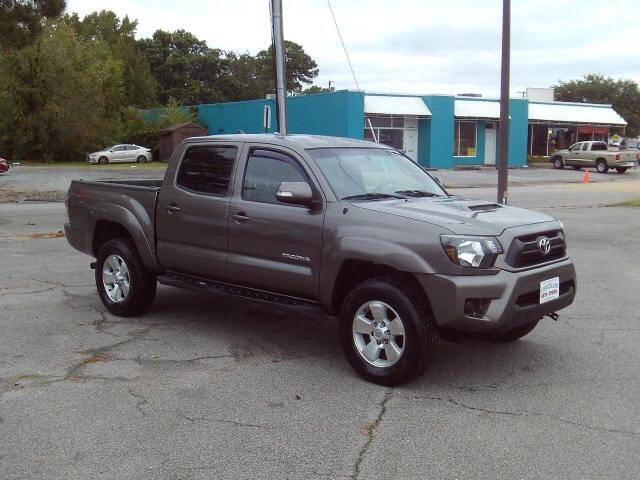 used 2015 Toyota Tacoma car, priced at $20,500