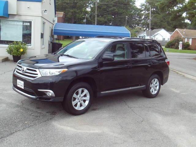 used 2012 Toyota Highlander car, priced at $12,500