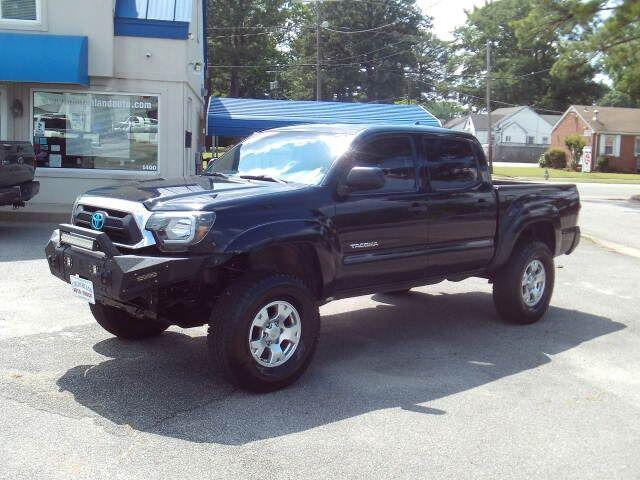 used 2014 Toyota Tacoma car, priced at $16,950