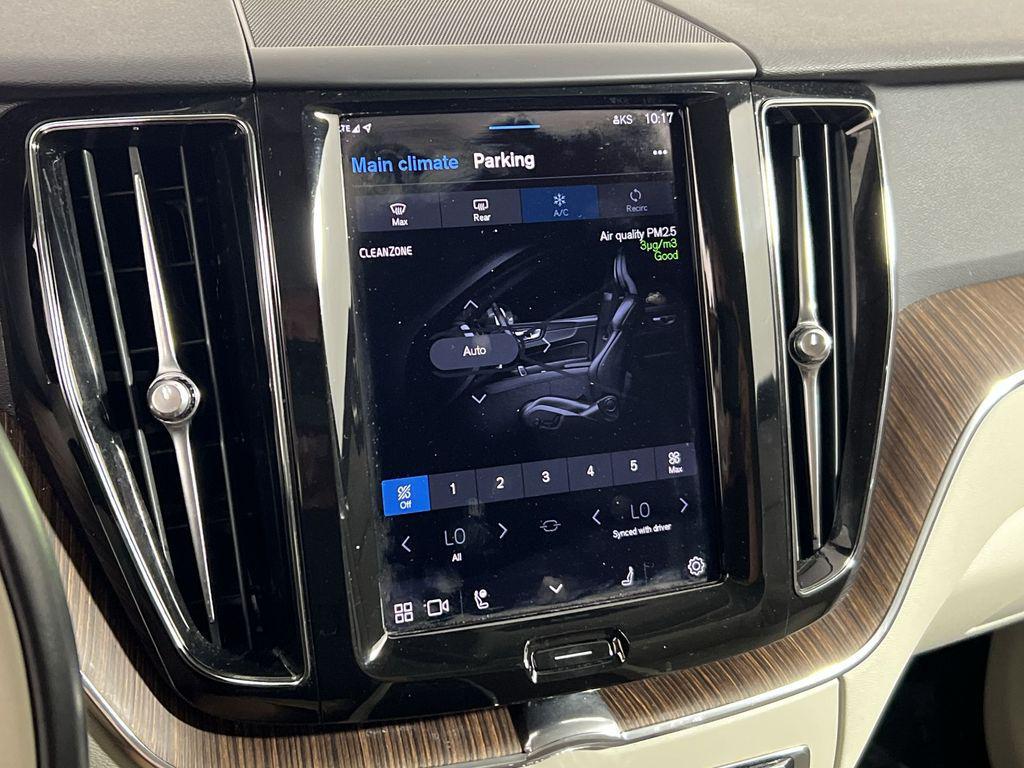 used 2022 Volvo XC60 car, priced at $29,994