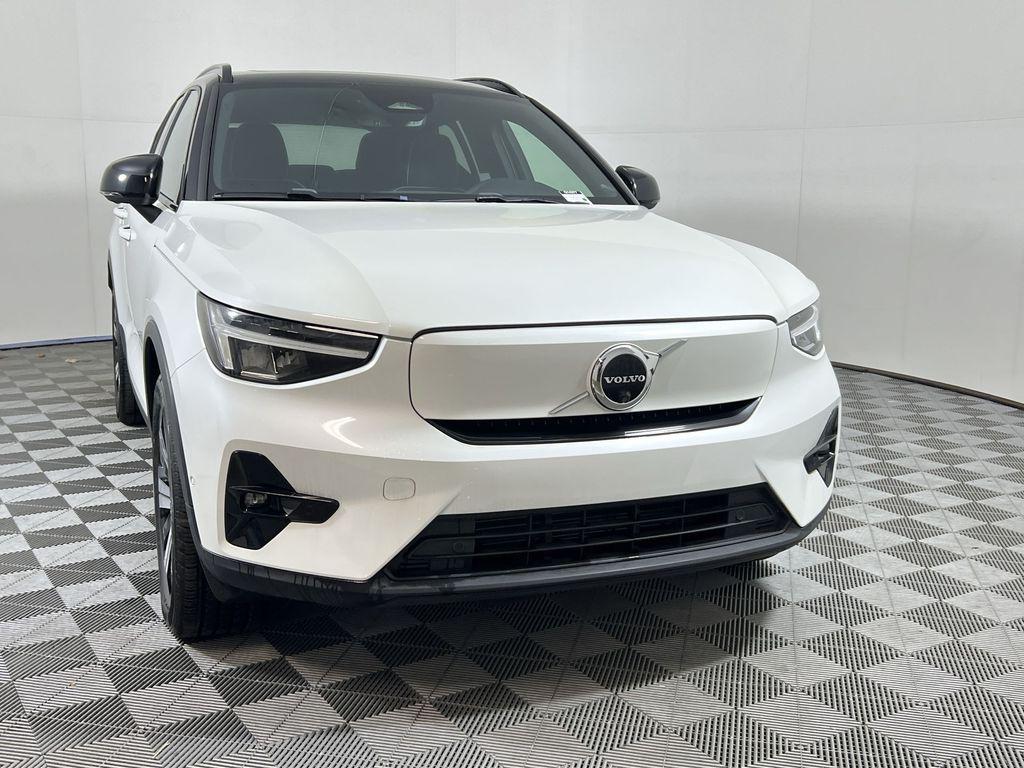 used 2023 Volvo XC40 Recharge Pure Electric car, priced at $31,787