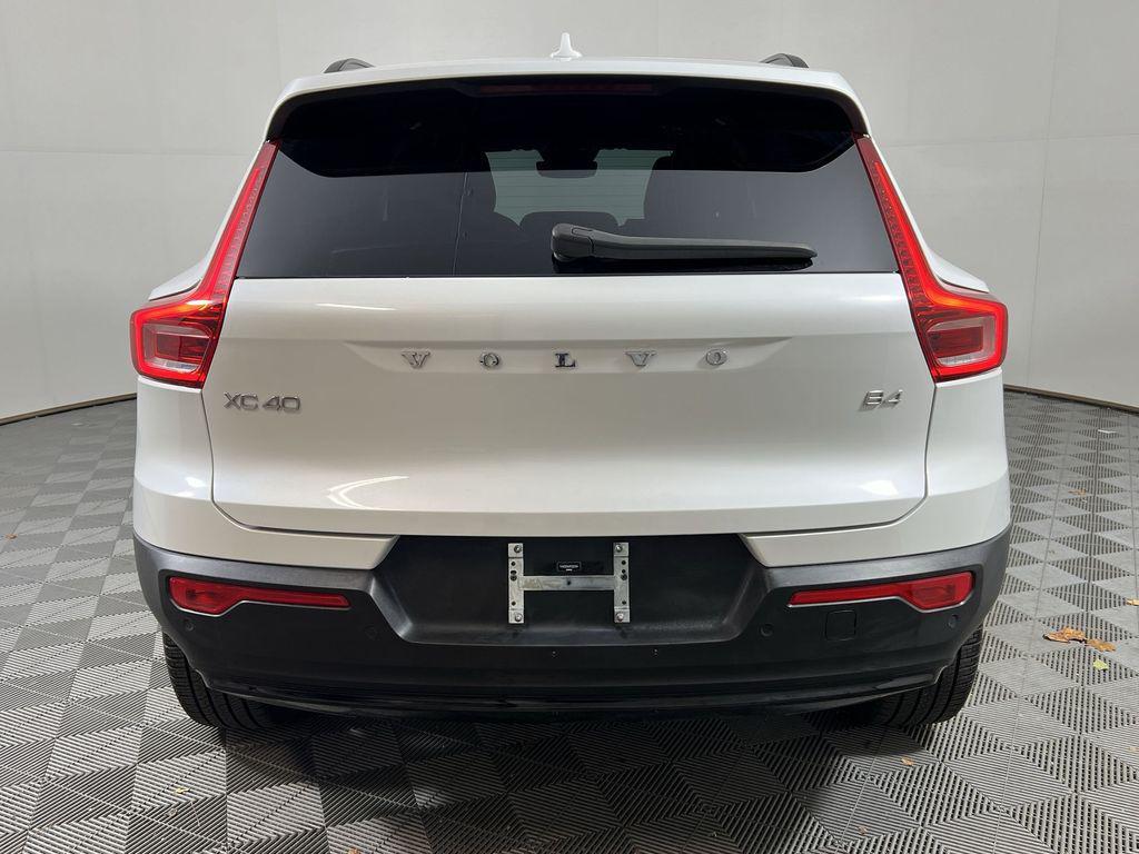 used 2023 Volvo XC40 car, priced at $28,895