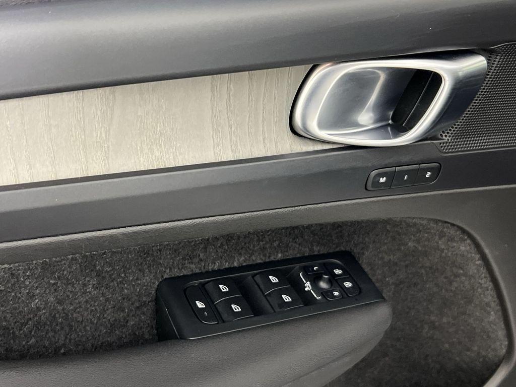 used 2023 Volvo XC40 car, priced at $28,895