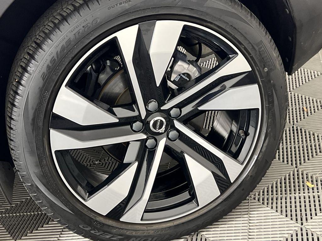 used 2023 Volvo XC40 car, priced at $28,895