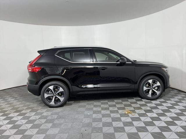 new 2025 Volvo XC40 car, priced at $48,335