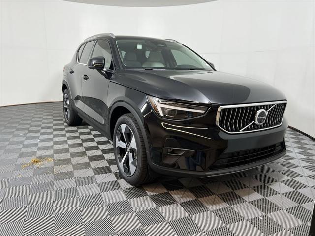 new 2025 Volvo XC40 car, priced at $48,335