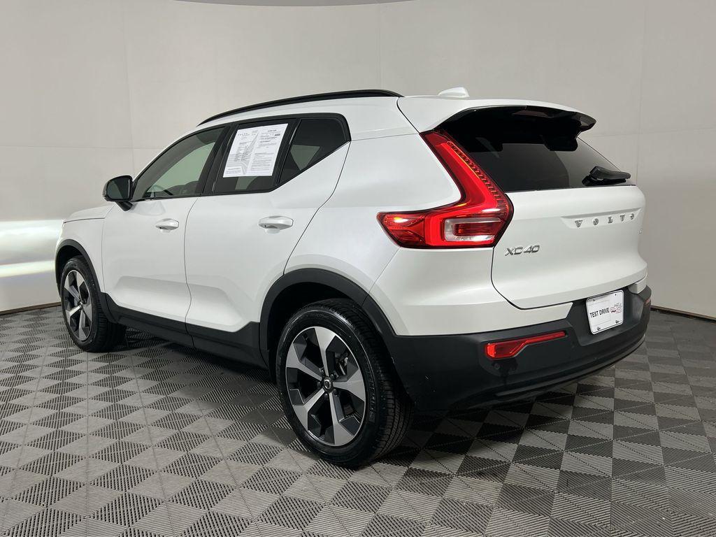 used 2023 Volvo XC40 car, priced at $33,987