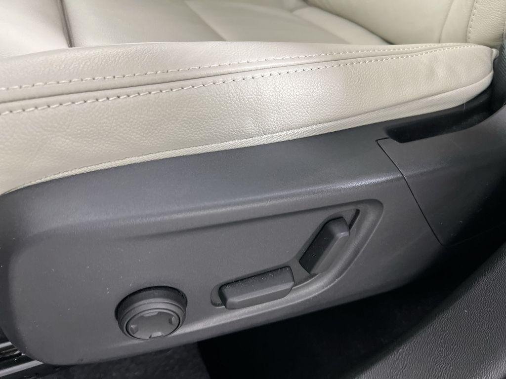 used 2023 Volvo XC40 car, priced at $33,987