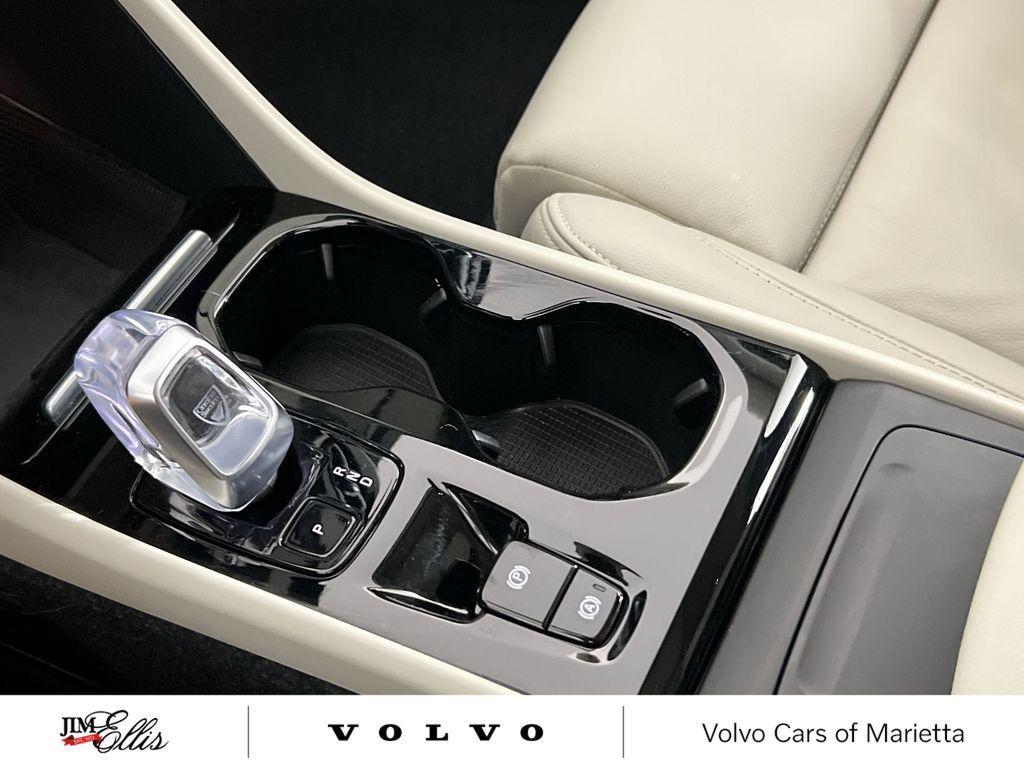 used 2023 Volvo XC40 car, priced at $34,287