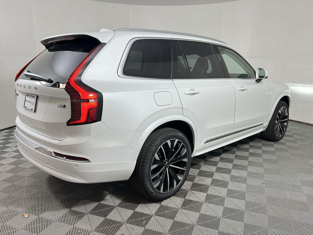 new 2026 Volvo XC90 car, priced at $75,155