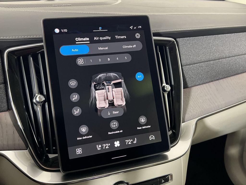 new 2026 Volvo XC90 car, priced at $75,155