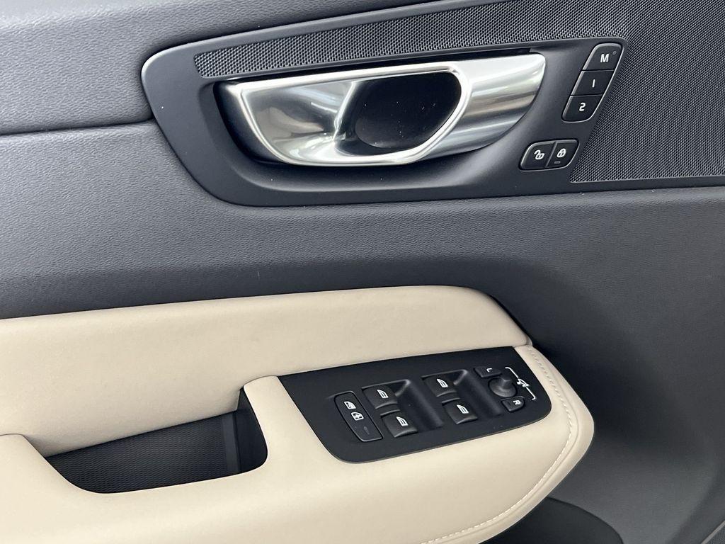 new 2026 Volvo XC60 car, priced at $57,985
