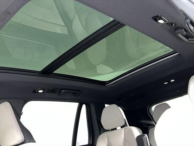 new 2025 Volvo XC90 car, priced at $64,375