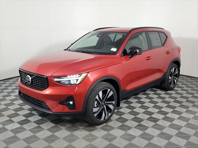 new 2025 Volvo XC40 car, priced at $52,175