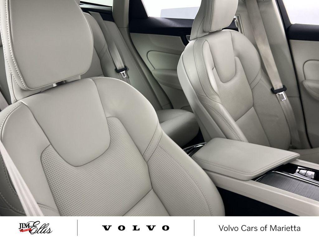 used 2023 Volvo XC60 car, priced at $41,467