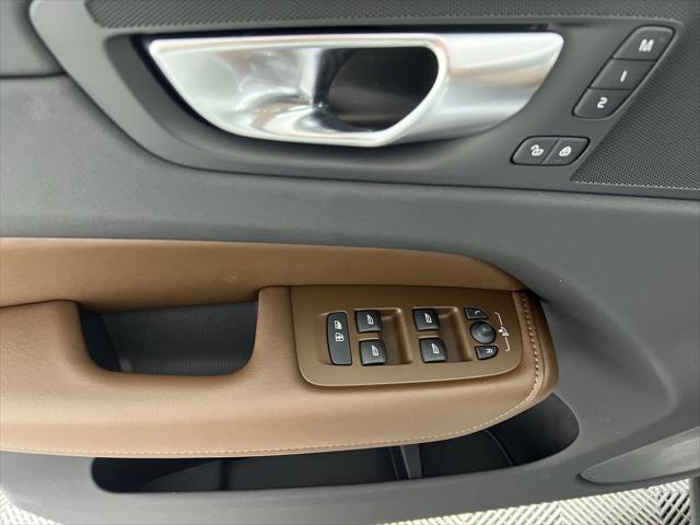 new 2025 Volvo XC60 car, priced at $49,990