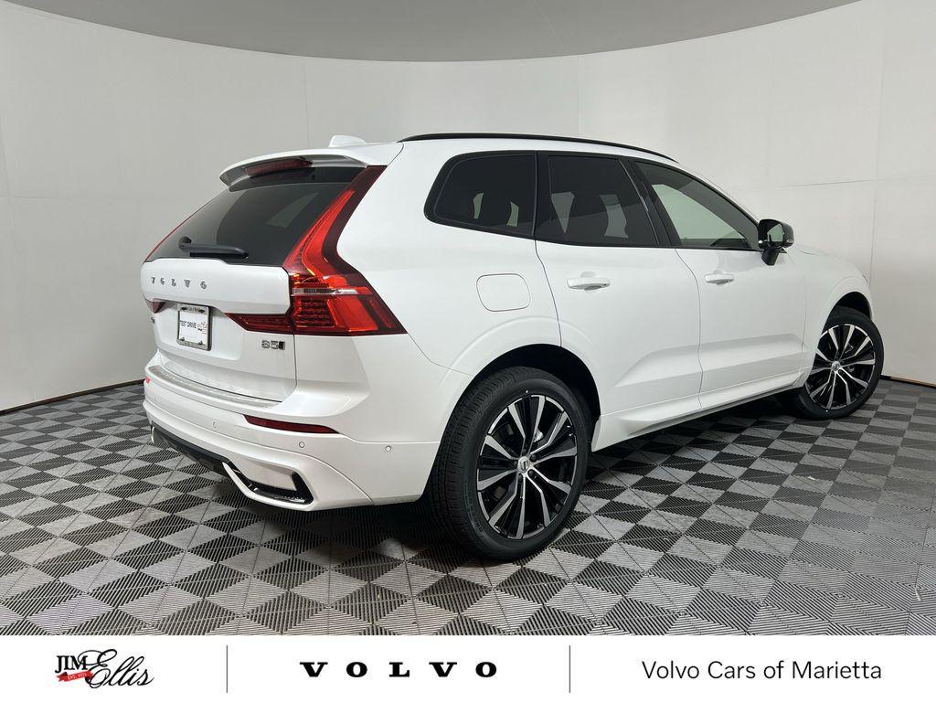 new 2025 Volvo XC60 car, priced at $48,824